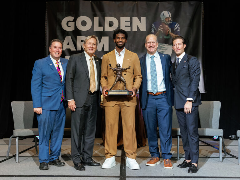 Johnny Unitas 2024 Award Winner - Sheduer Sanders Johnny Unitas 2024 Award Winner - Sheduer Sanders